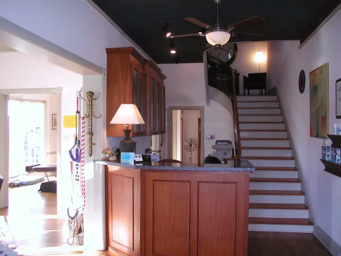 Chiro 1st - Capitol Hill Picture 1