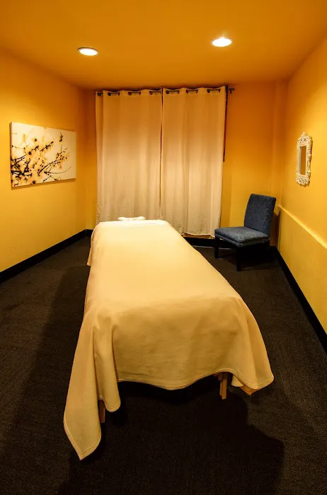 Chiro One Chiropractic & Wellness Center of South Lake Union Picture 3