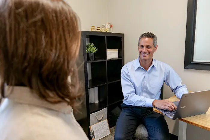 SoundCare Chiropractic Picture 4