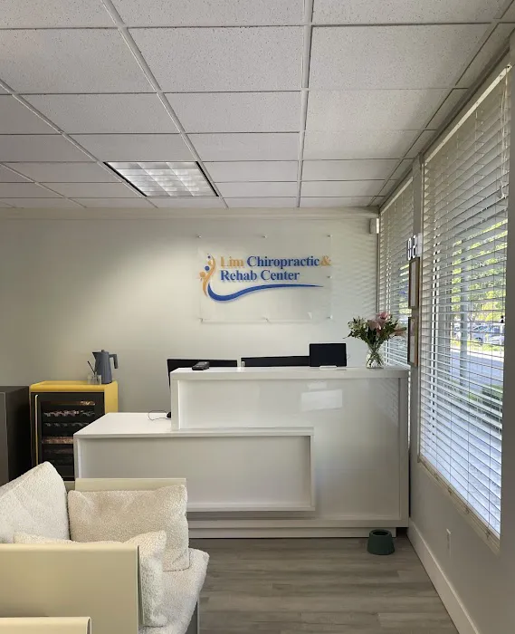 Lim Chiropractic & Rehab Center Picture 6