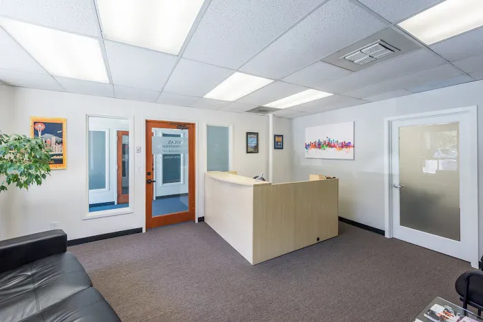 Barlas Chiropractic Picture 7
