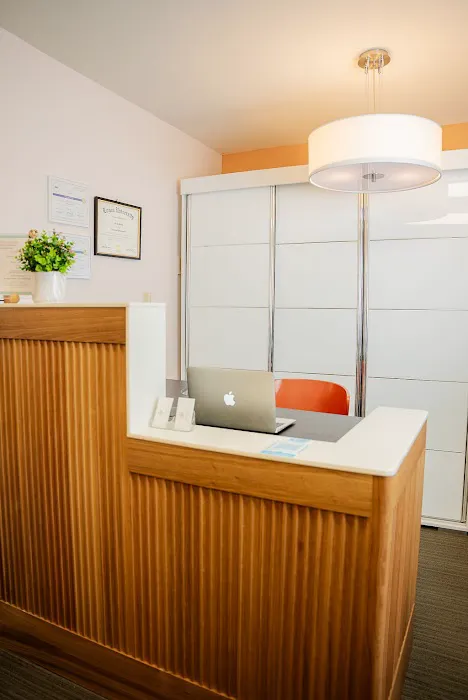 Active Seattle Chiropractic + Sports Therapy Picture 4