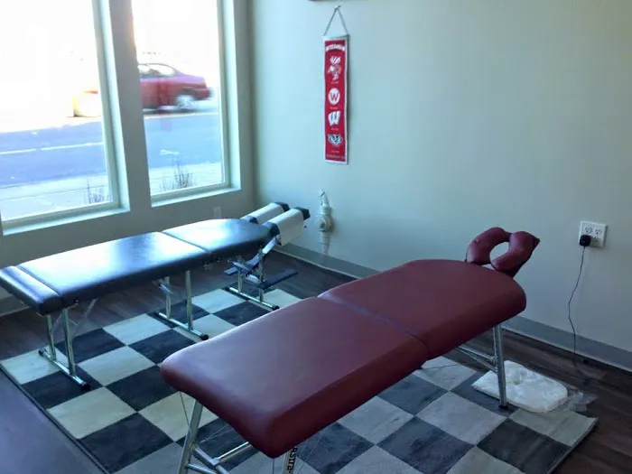 Hooyman Family Chiropractic Picture 2