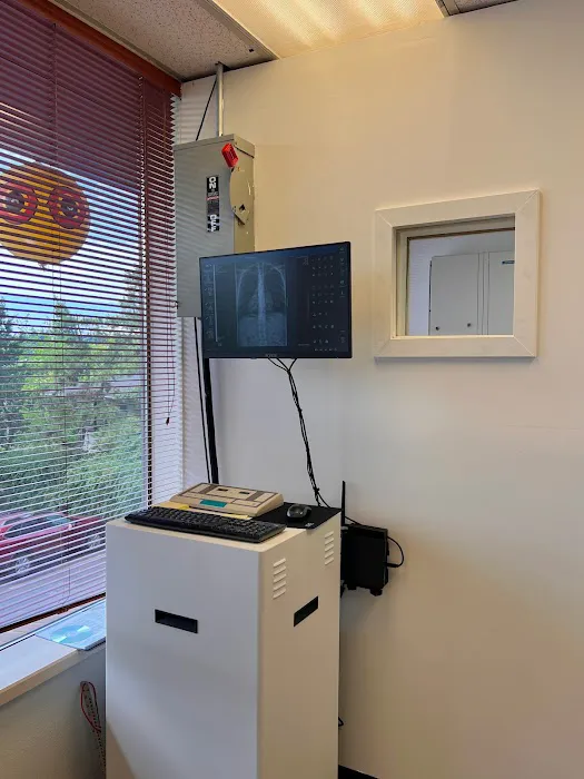 Insight Family Chiropractic Picture 6