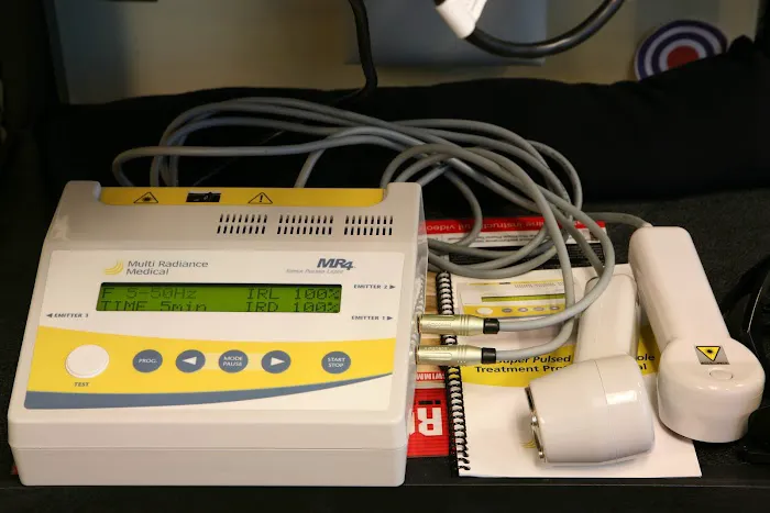 Hanson Chiropractic & Massage Clinic Picture 7