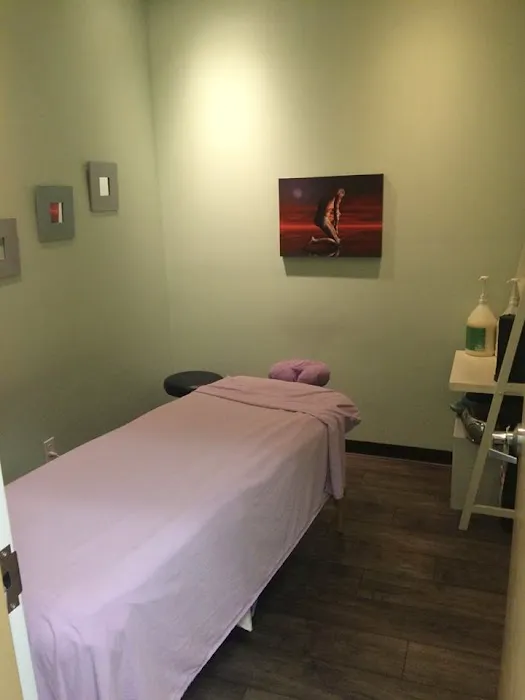 Health Chiropractic and Massage Picture 4