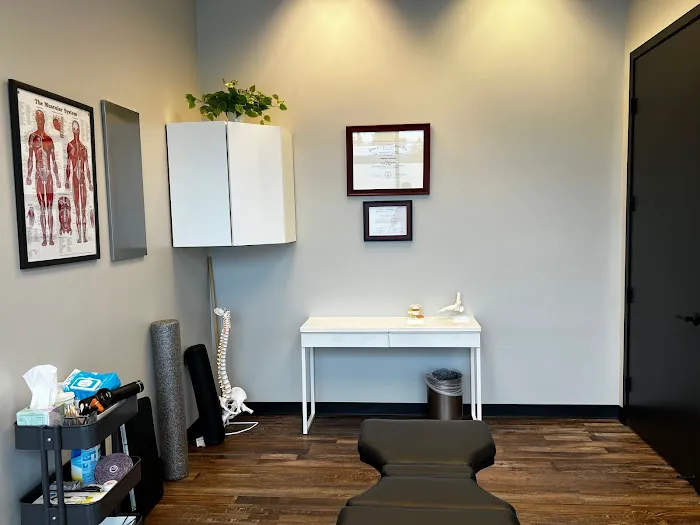 Head 2 Toe Spine & Sports Therapy Picture 7