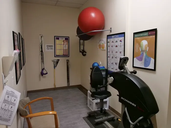 Everett Accident & Injury Clinic - Everett Car Accident Chiropractor Picture 4