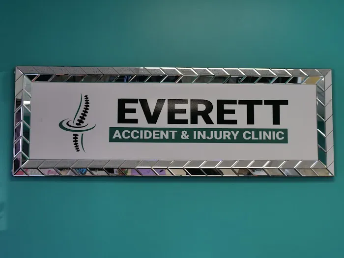 Everett Accident & Injury Clinic - Everett Car Accident Chiropractor Picture 7