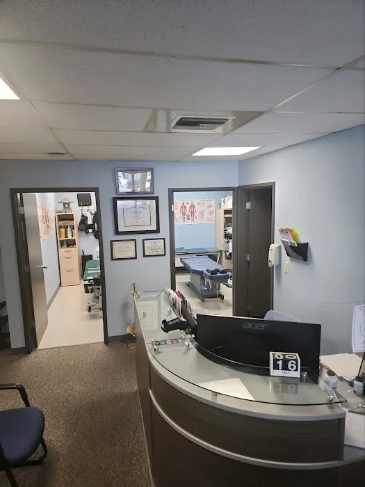 Everett Station Chiropractic Picture 1