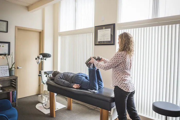 Crescent Chiropractic and Wellness (Lauri Webb, DC, LLC) Picture 3