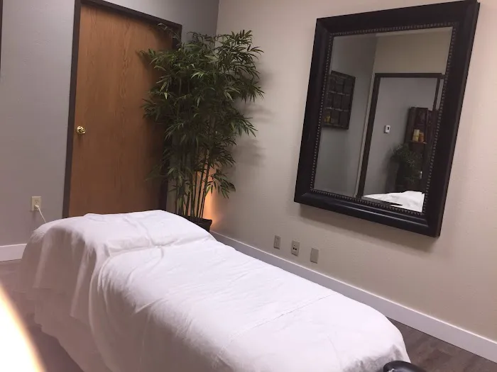Unicare Chiropractic Picture 9