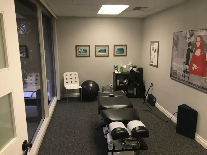 Kinesis Chiropractic & Physical Medicine Picture 3