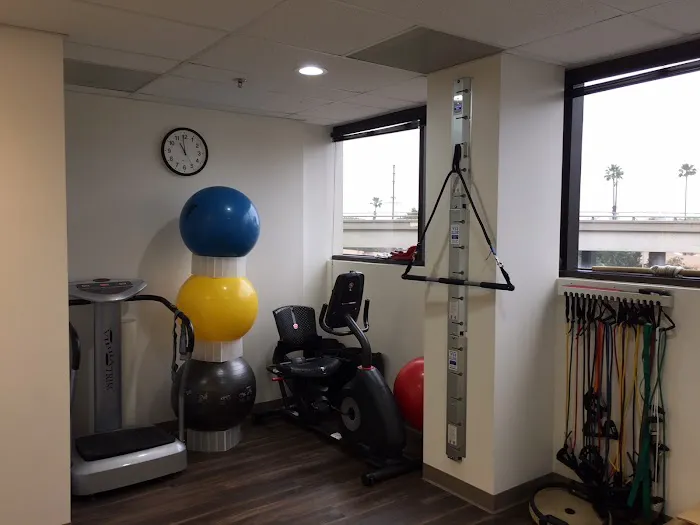 Fitness Chiropractic & Massage Therapy Picture 9