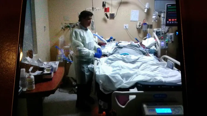 Dr Clay Robert Miller DC Picture 5