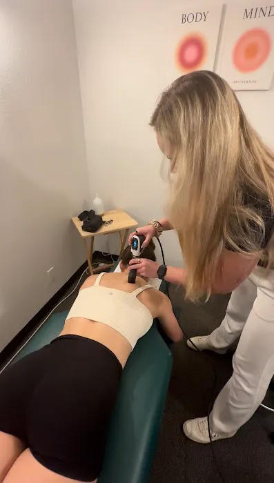 Advanced Wellness Center Picture 1