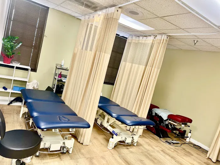 Primary Pain Clinic Jennifer Nguyen D.C. Picture 6