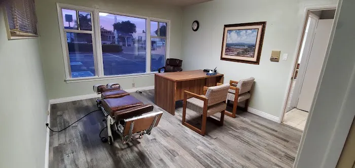 Bellflower Health and Wellness Center Picture 9