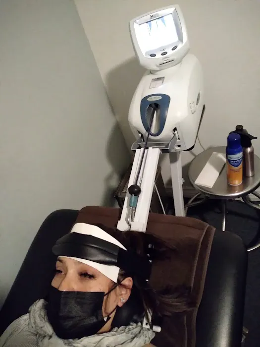 Hunt Chiropractic, Inc. Picture 6