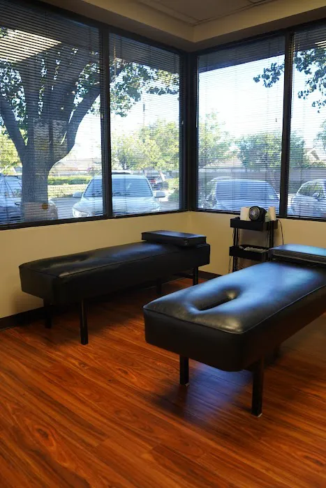 Rayas Chiropractic Picture 5