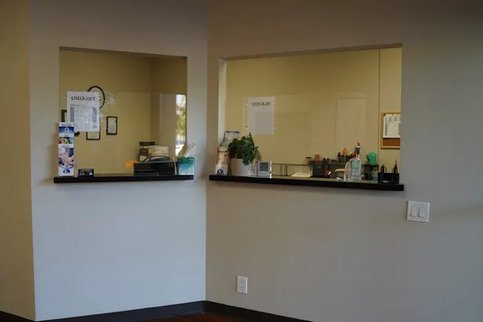 Rayas Chiropractic Picture 8