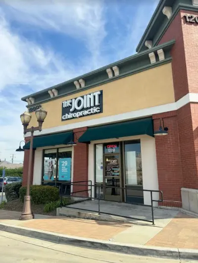 The Joint Chiropractic Picture 9