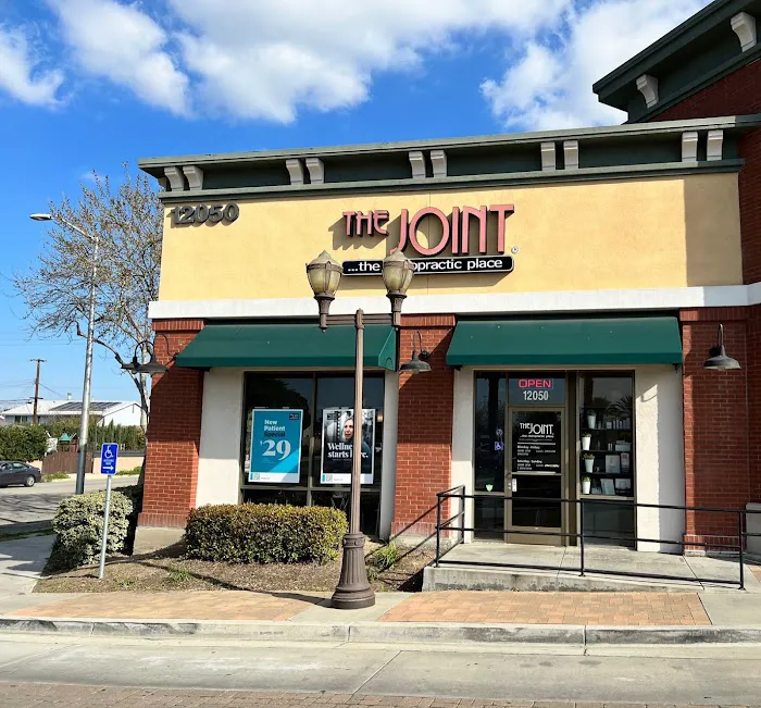 The Joint Chiropractic Picture 1