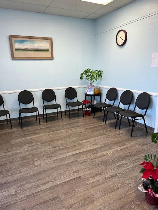 Ausmus Chiropractic & Medical Clinic Picture 1