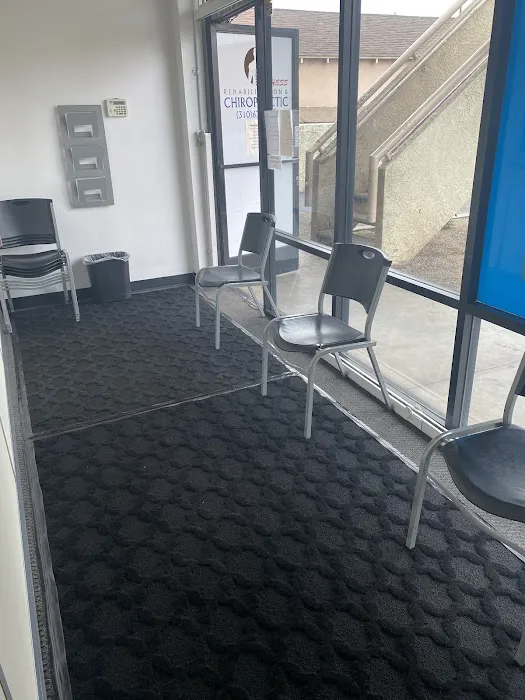 Hess Rehabilitation & Chiropractic Centers, Inc Picture 4