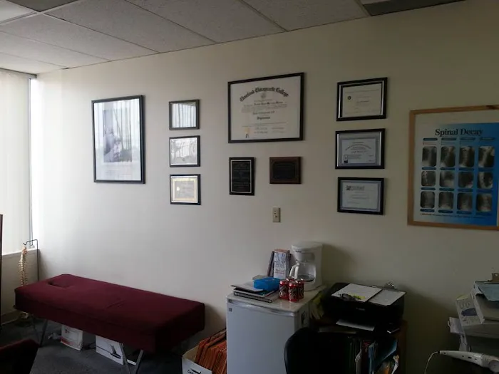 Arnold The Chiropractor Picture 3