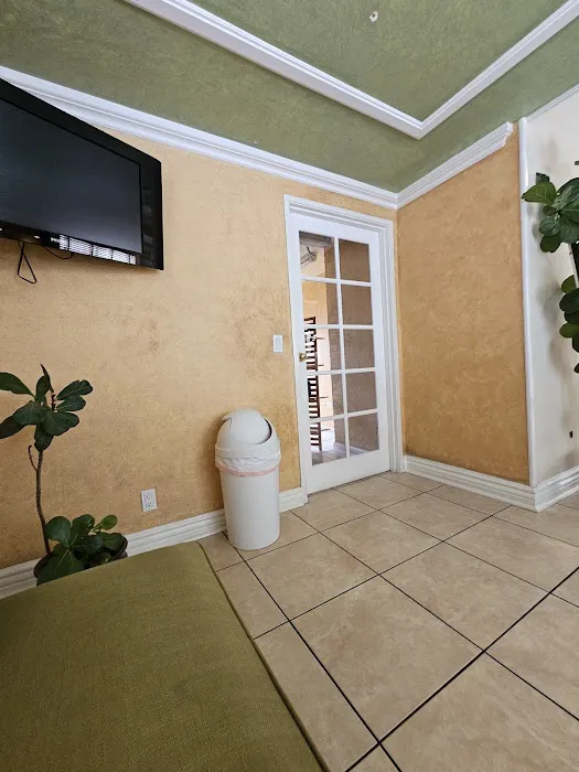 Morales Holistic Health Center Picture 5