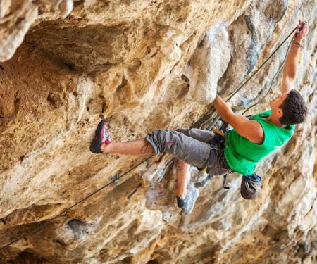 The Ultimate Therapy for Athletes: Daniel Varela MND