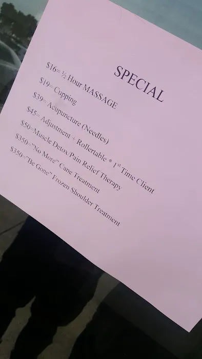 Advanced Chiro Care Picture 2