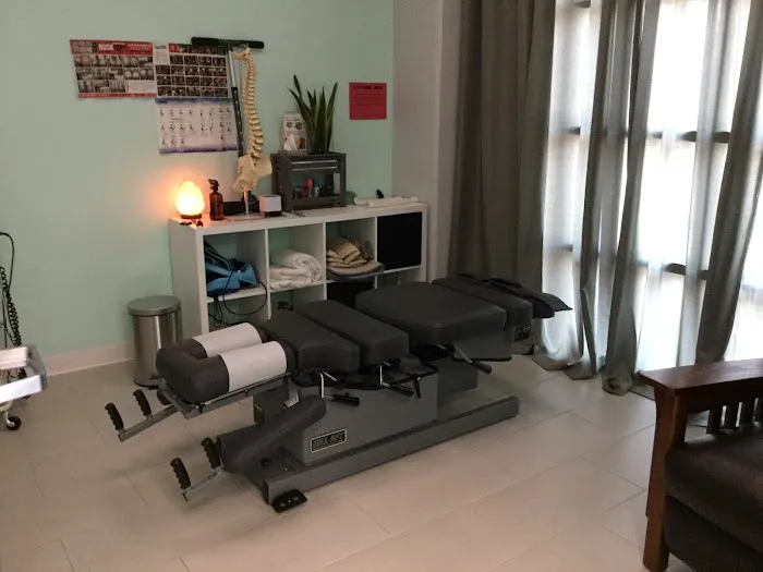 JM Chiropractic & Acupuncture Picture 2