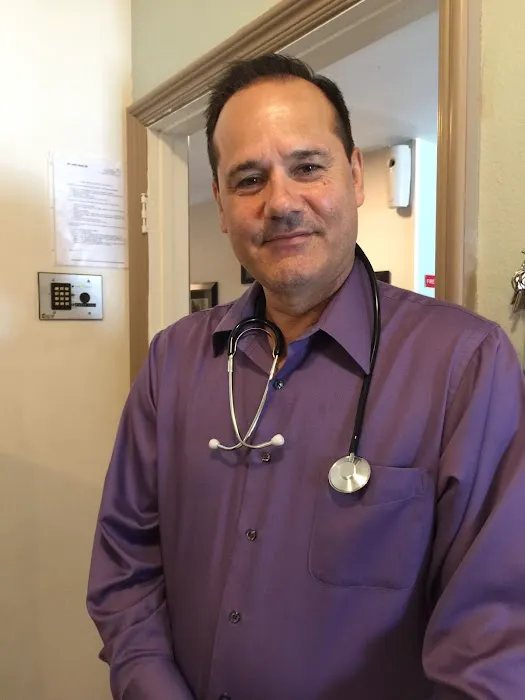 SoCal Pi Chiropractic Picture 2
