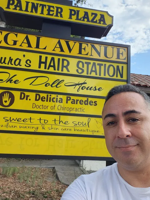Dr. Delicia Paredes, D.C. Doctor of Chiropractic Picture 4