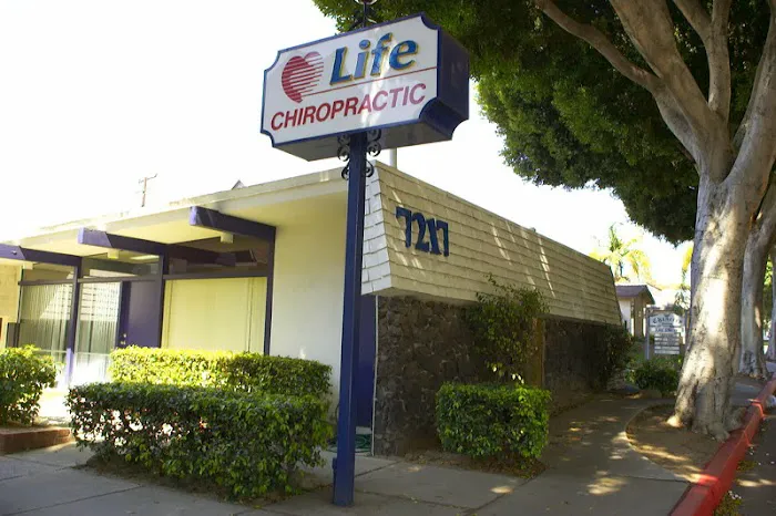 Life Chiropractic Center Picture 4