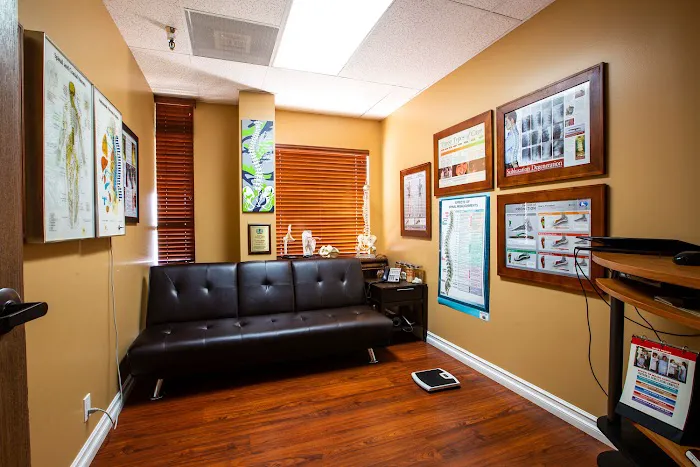 Sports & Family Chiropractic Picture 2