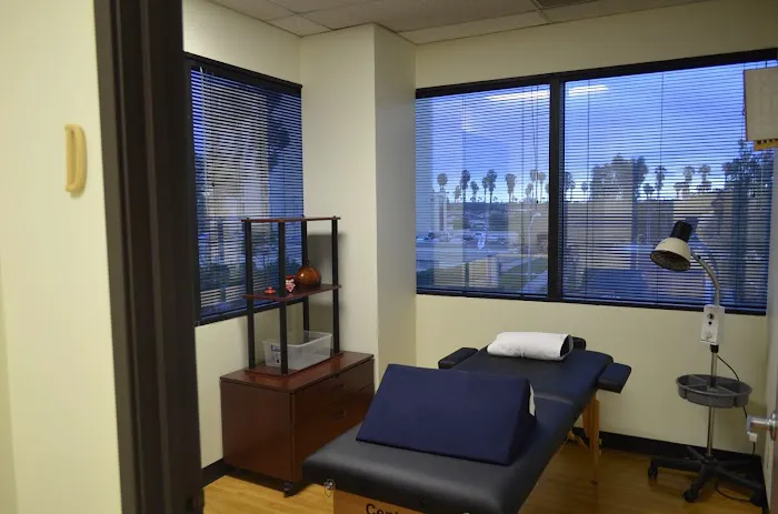 Kim Chiropractic and Acupuncture Picture 6