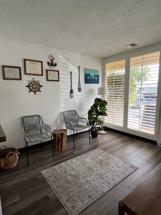 Newport Mesa Chiropractic & Wellness Picture 2