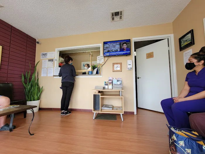 Fullerton Spine & Wellness Center | Chiropractor, Acupuncturist, Massage Picture 4