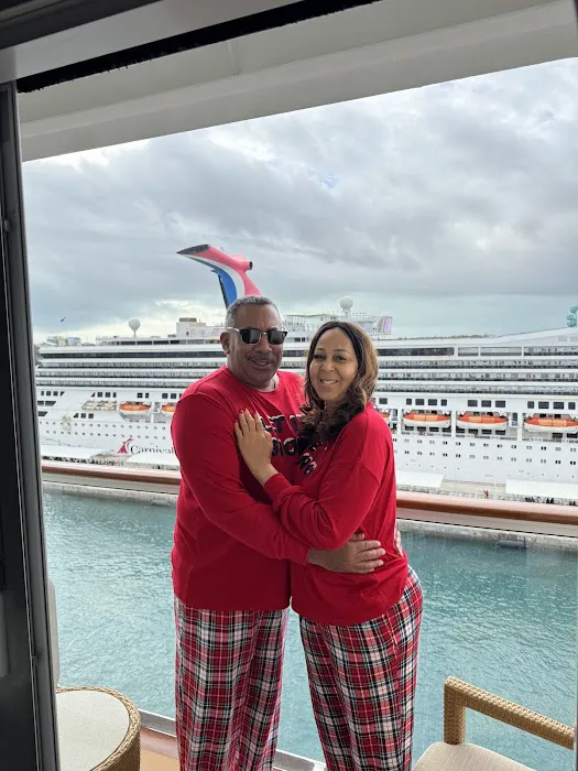 Total Healing & Wellness Picture 2