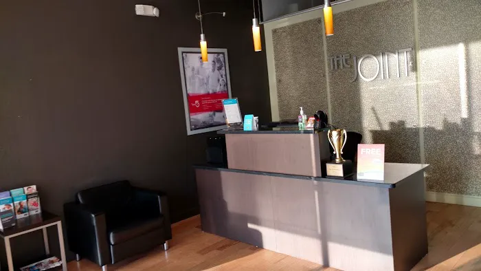 The Joint Chiropractic Picture 8