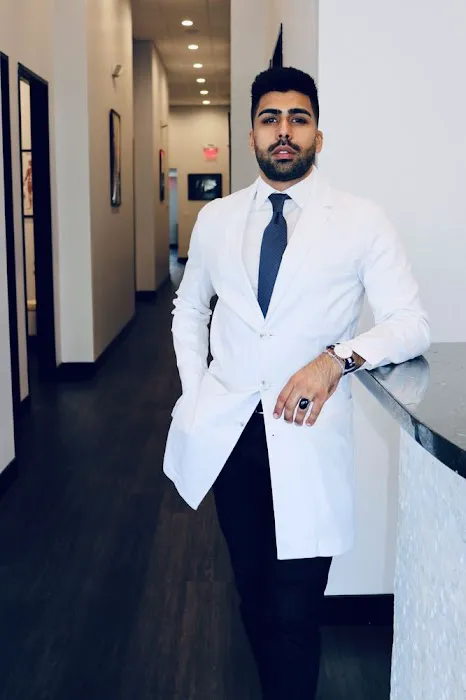 Qasim A Sheikh, DC Chiropractic Picture 4