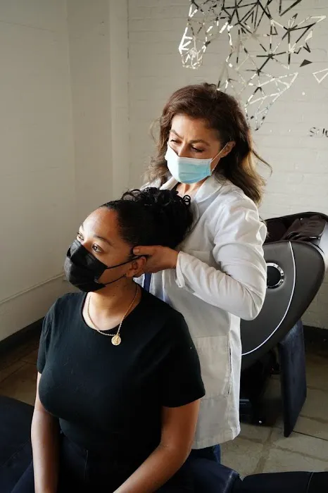 Downtown LA Dr Romina Chiropractic Picture 1
