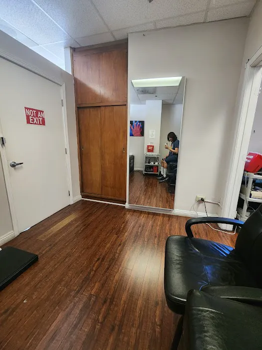 Downtown Live Chiropractic Picture 6