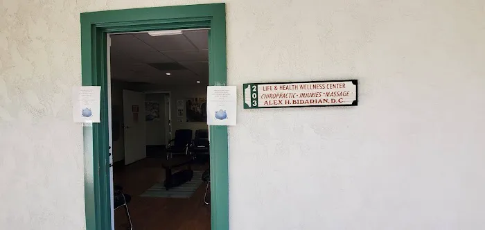 Life & Health Chiropractic Picture 8