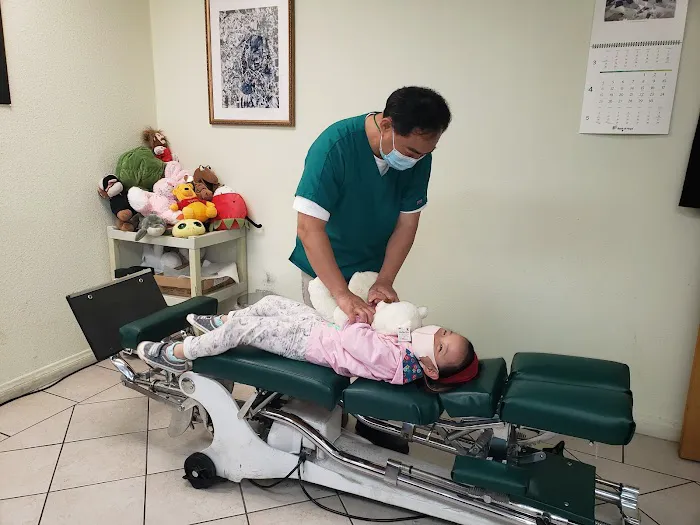 Unlimited Chiropractic Los Angeles Picture 8