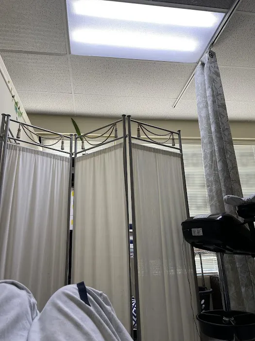 Dr. Spine Chiropractic - Vince Lee D.C. Picture 7