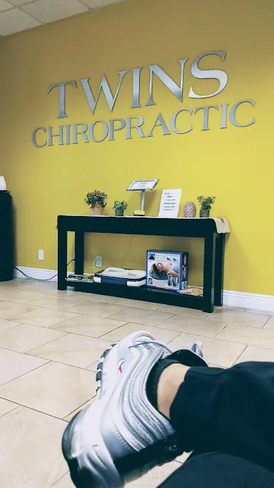 Twins Chiropractic and Physical Medicine Picture 7